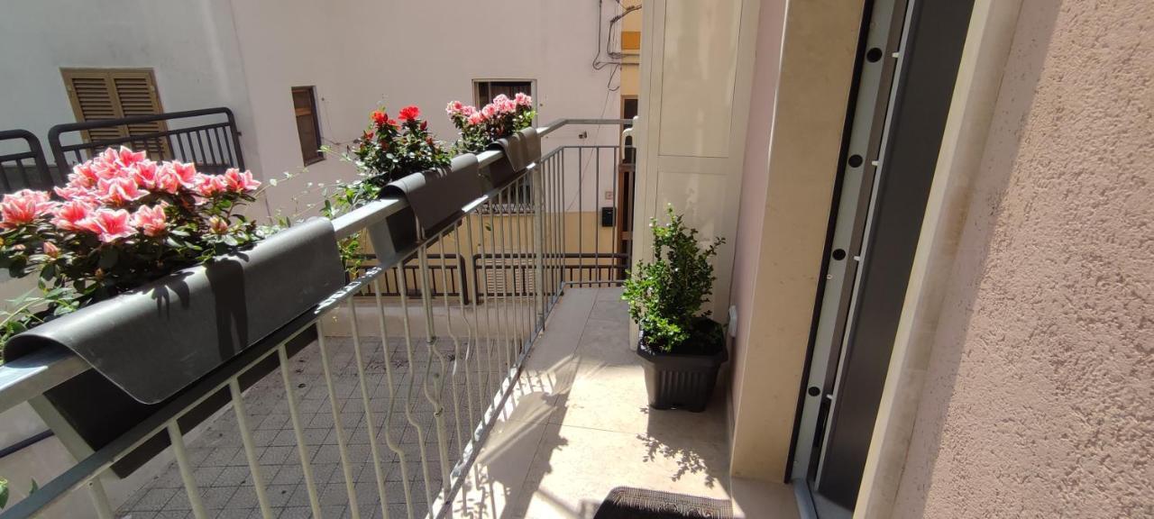 Casa Vacanze Dimora Monfalcone Монтескалиозо Екстериор снимка