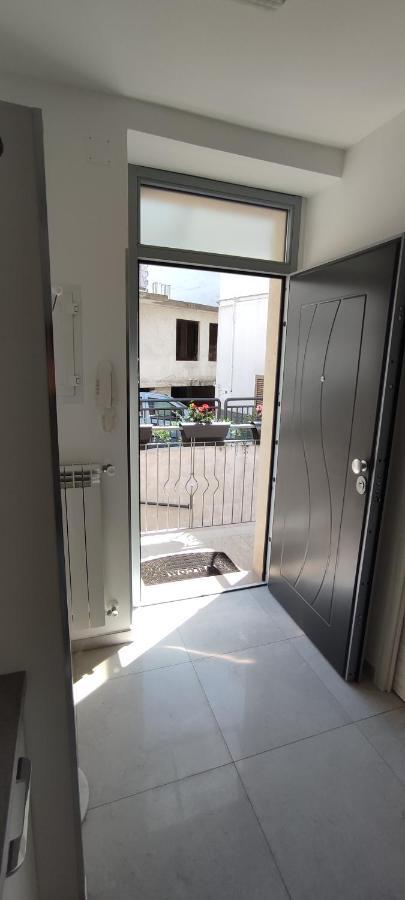 Casa Vacanze Dimora Monfalcone Монтескалиозо Екстериор снимка