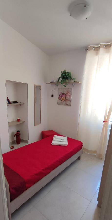 Casa Vacanze Dimora Monfalcone Монтескалиозо Екстериор снимка