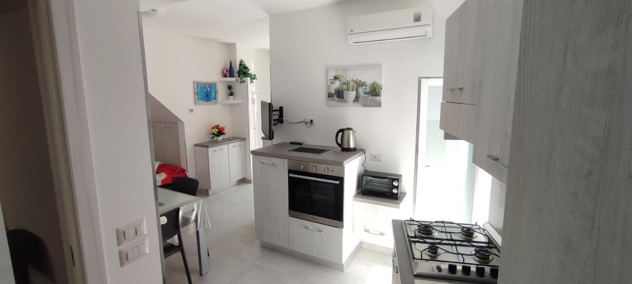 Casa Vacanze Dimora Monfalcone Монтескалиозо Екстериор снимка
