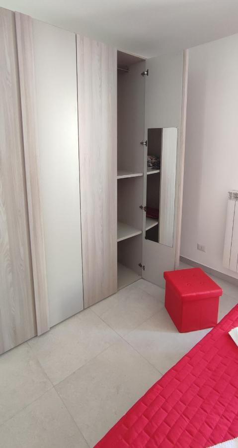 Casa Vacanze Dimora Monfalcone Монтескалиозо Екстериор снимка