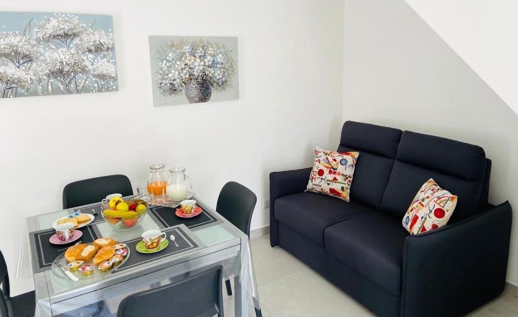 Casa Vacanze Dimora Monfalcone Монтескалиозо Екстериор снимка